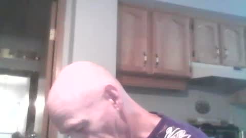 Snapshot of oldbuthorny62 chatting on 09.10.25 oldbuthorny62 online show from 09.10.25