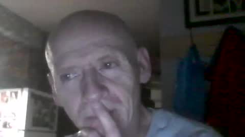 Snapshot of oldbuthorny62 chatting on 10.15.25 oldbuthorny62 online show from 10.15.25