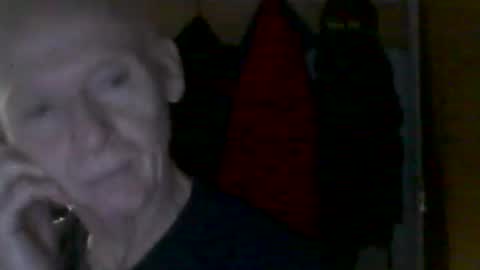 Snapshot of oldbuthorny62 chatting on 10.20.25 oldbuthorny62 online show from 10.20.25