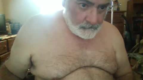 Snapshot of oldcockforyngladies chatting on 12.12.24 oldcockforyngladies online show from 12.12.24