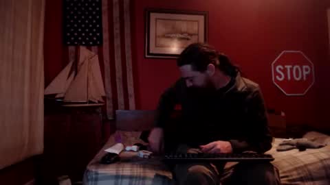 Snapshot of oldfuckus chatting on 11.06.25 oldfuckus online show from 11.06.25