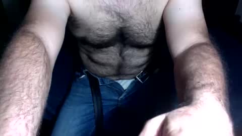 Snapshot of oldjeremy chatting on 11.12.25 oldjeremy online show from 11.12.25