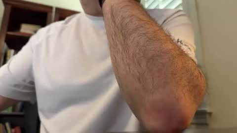 Old Married in LA online show from 02.20.26