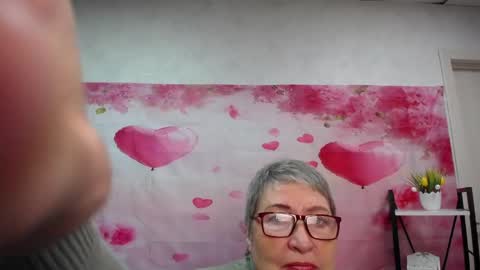OlgaLuck online show from 05.18.26