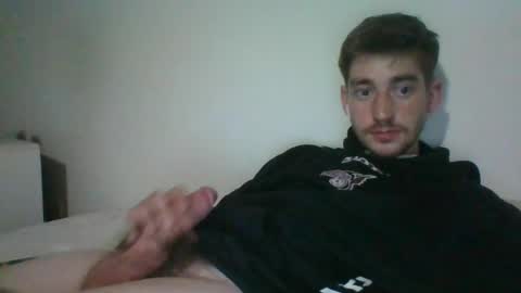 Snapshot of oliboy34 chatting on 07.22.26 oliboy34 online show from 07.22.26