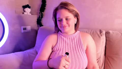 Snapshot of olisyasweet chatting on 01.03.25 olisyasweet online show from 01.03.25