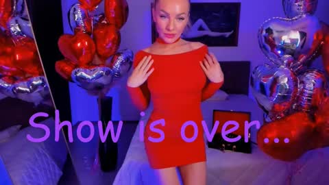 oliva_candy online show from 02.14.25