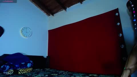 Snapshot of oliver_and_megan chatting on 11.09.25 Oliver and MeganIndependent online show from 11.09.25