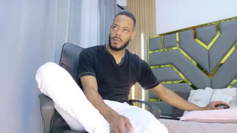 Oliver online show from 04.21.26