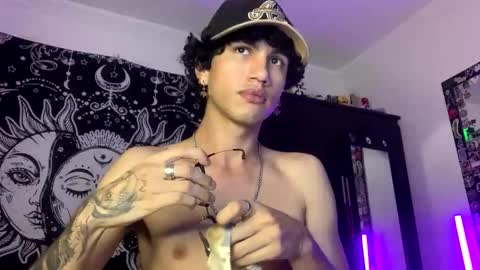 Snapshot of oliver_fast_ chatting on 11.10.25 Oliver fast online show from 11.10.25