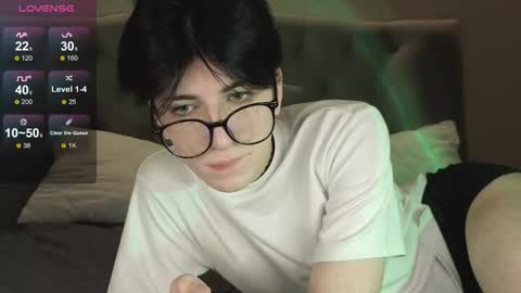 Snapshot of oliver_star_boy chatting on 02.07.26 oliver online show from 02.07.26