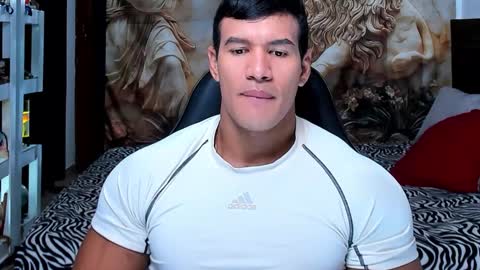 oliver_tommy online show from 11.03.25