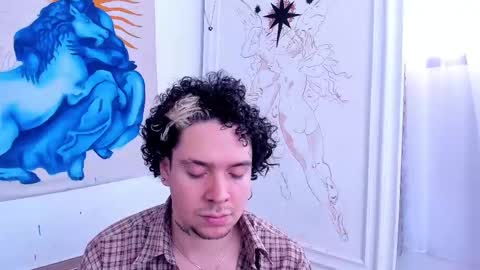 Snapshot of oliver_usher chatting on 01.12.25 Mr Blue Sky online show from 01.12.25