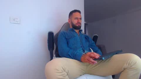 oliver online show from 03.11.25