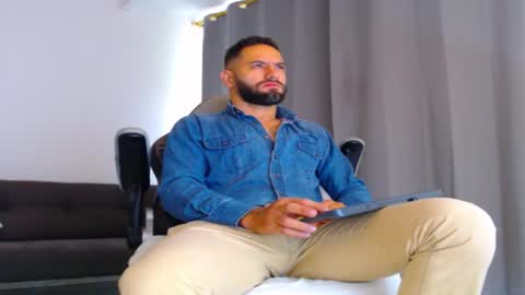 oliver online show from 12.02.25