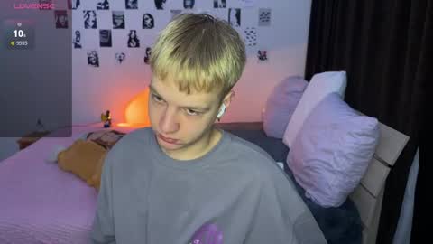 oliver online show from 10.22.25