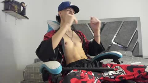 oliverthompson_01 online show from 02.20.25