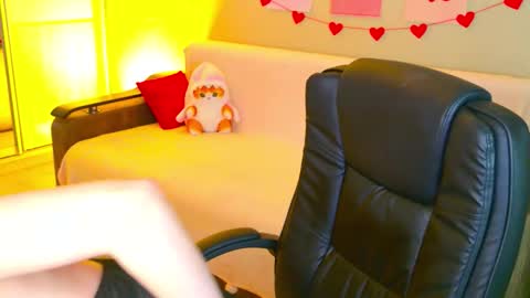 Snapshot of olivia_daze chatting on 10.06.25 olivia_daze online show from 10.06.25