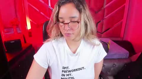  OLIVIA  online show from 10.23.25