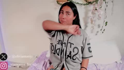 Snapshot of olivia_morrys chatting on 02.22.25 Olivia happyness online show from 02.22.25