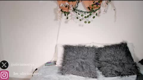 Snapshot of olivia_morrys chatting on 02.27.25 Olivia happyness online show from 02.27.25
