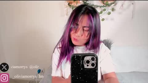 Snapshot of olivia_morrys chatting on 03.01.25 Olivia happyness online show from 03.01.25