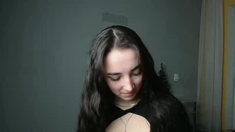 Olivia online show from 01.25.25