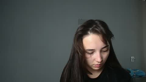 Olivia online show from 10.05.25