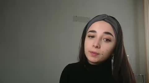 Olivia online show from 02.14.26