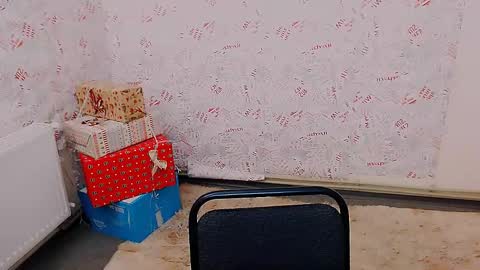 Snapshot of olivia_red_ chatting on 02.18.25 Olivia online show from 02.18.25