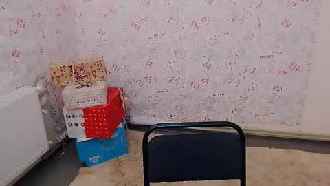 Snapshot of olivia_red_ chatting on 02.20.25 Olivia online show from 02.20.25