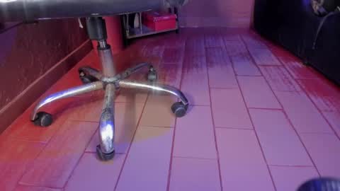   online show from 02.25.25