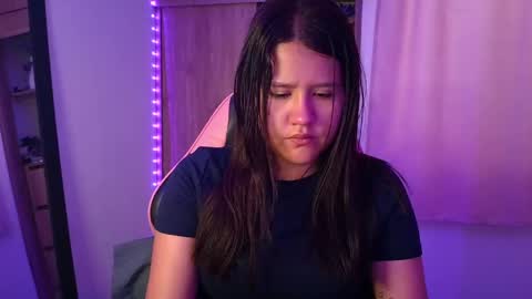 Olivia online show from 04.13.26