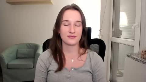 Oliwiaa2004 online show from 12.01.24