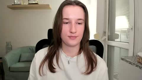 Oliwiaa2004 online show from 12.21.24