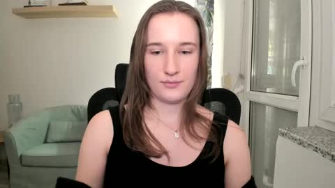 Oliwiaa2004 online show from 12.29.24