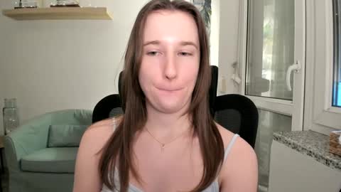 Oliwiaa2004 online show from 01.25.25