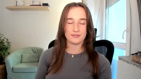 Oliwiaa2004 online show from 09.09.25