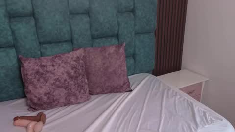 oliviabonnie online show from 02.17.26