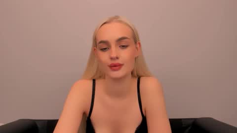 oliviaBeauty online show from 12.01.25
