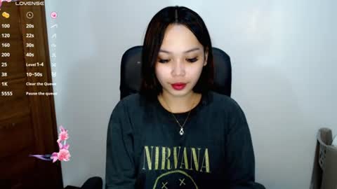 oliviahutton online show from 07.28.26