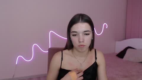 Olivia online show from 12.04.24