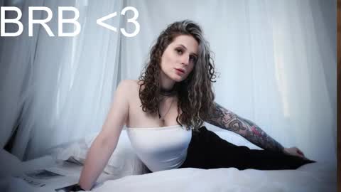 Liv online show from 11.19.25