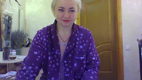oliviaparadise online show from 01.01.25