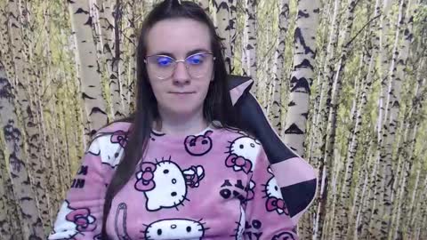 Snapshot of oliviasager chatting on 10.25.25 Mistress Olivia online show from 10.25.25