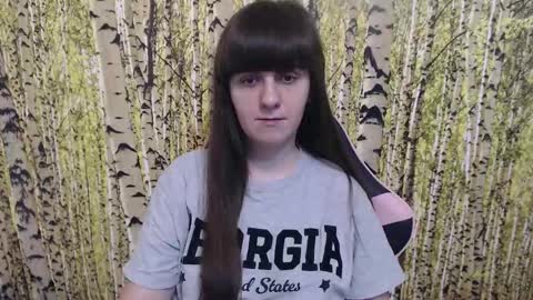 Snapshot of oliviasager chatting on 11.10.25 Mistress Olivia online show from 11.10.25