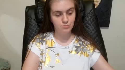 Snapshot of oliviasager chatting on 07.05.26 Mistress Olivia online show from 07.05.26