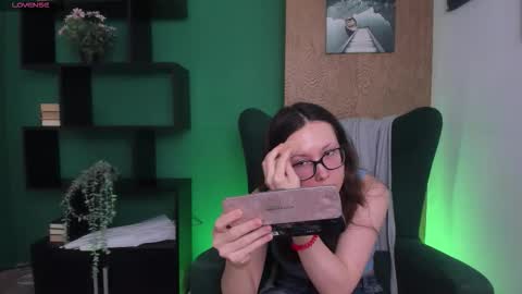 Olivia online show from 12.16.25