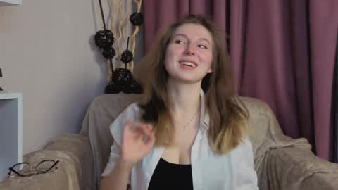 Kylie online show from 11.17.25