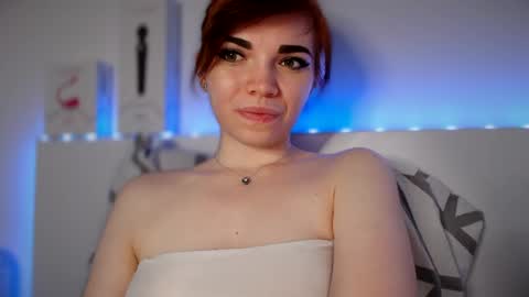 Angelina Lina online show from 01.23.25